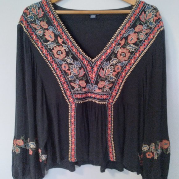 AE Long Sleeve Embroidered Boho Top - Picture 1 of 6